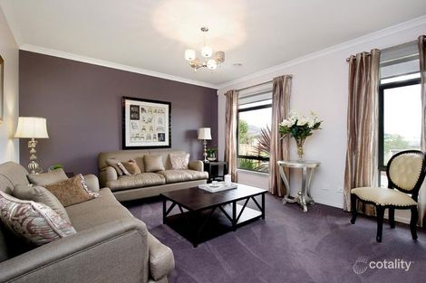Property photo of 10 Coulthard Crescent Doreen VIC 3754
