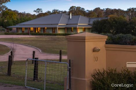 Property photo of 10 Hinkler Avenue Bargo NSW 2574