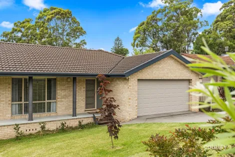 3 Treetops Cres, Mollymook Beach, NSW 2539