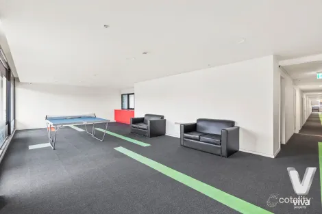 Property photo of 215/141 Waverley Road Malvern East VIC 3145