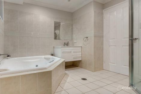 Property photo of 12 Ardrossan Crescent St Andrews NSW 2566