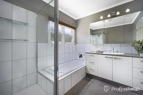 Property photo of 31 Kitchener Street Hamilton VIC 3300