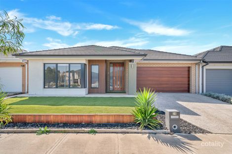 28 Lenigas Cres, Manor Lakes, VIC 3024