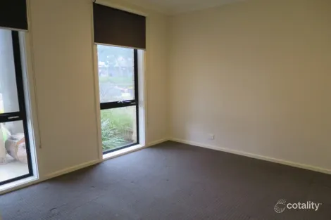 Property photo of 2/75 Power Avenue Chadstone VIC 3148