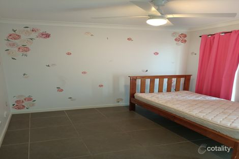 Property photo of 10 Kingsburgh Street Raceview QLD 4305