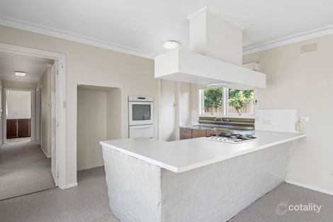 Property photo of 2 Rose Court Newcomb VIC 3219