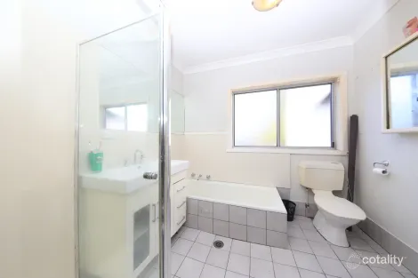 Property photo of 10 Kinred Street Tumut NSW 2720
