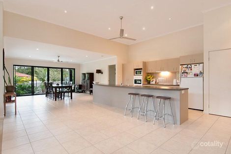 Property photo of 18 Tiverton Place Landsborough QLD 4550
