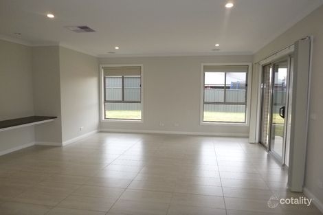 Property photo of 3 Trickett Avenue Killara VIC 3691