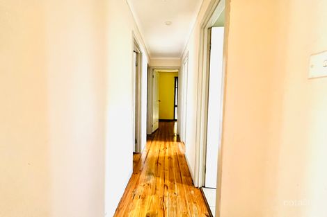 Property photo of 4 Bellbridge Drive Hoppers Crossing VIC 3029