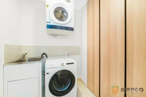 Property photo of 1613/500 Pacific Highway St Leonards NSW 2065