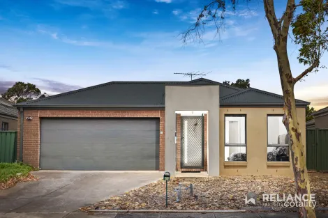 21 Manuka Gr, Wyndham Vale, VIC 3024