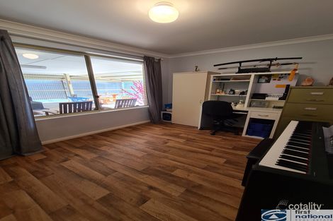 Property photo of 5 Heaton Drive Northam WA 6401