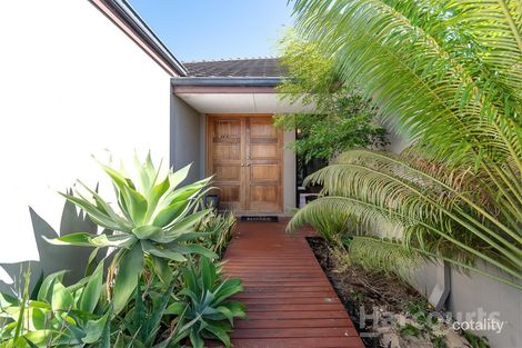 Property photo of 5 Skerries Way Ridgewood WA 6030
