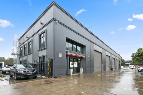 13 Boundary Rd, Northmead, NSW 2152