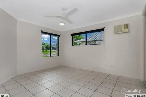 Property photo of 47 Greentree Circuit Bushland Beach QLD 4818