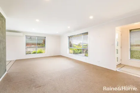 Property photo of 10 Jacaranda Drive Margate TAS 7054