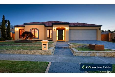 Property photo of 12 St Ives Drive Narre Warren South VIC 3805