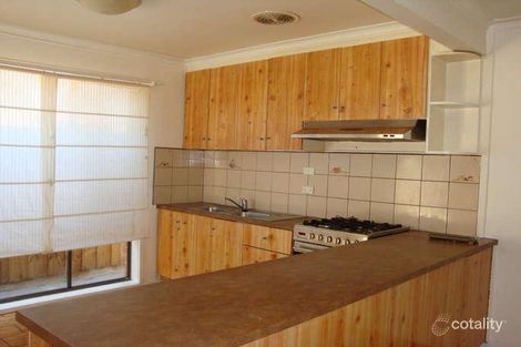 Property photo of 12 Rickard Street Avondale Heights VIC 3034