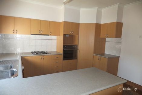 Property photo of 18 College Street Hamilton VIC 3300