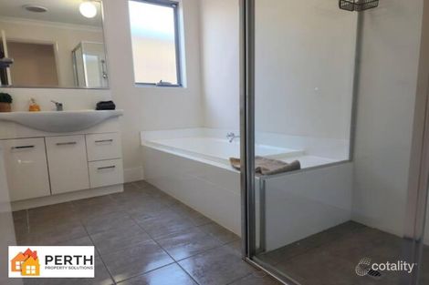 Property photo of 7/11 Redmond Road Gosnells WA 6110