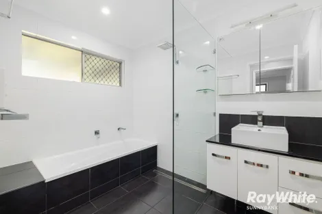 Property photo of 46 Radius Street Wynnum QLD 4178