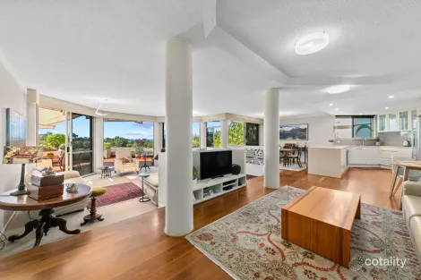 Property photo of 8/32 Tipuana Place Bardon QLD 4065