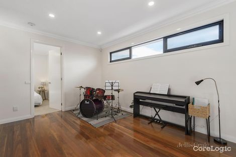 Property photo of 44B Hillview Avenue Mount Waverley VIC 3149