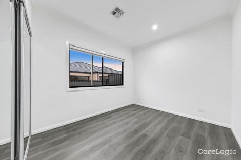 Property photo of 27 Varanasi Drive Wollert VIC 3750