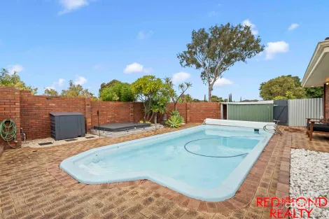 3 Peninsula Ave, Heathridge, WA 6027