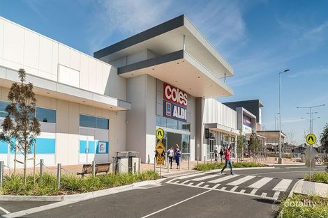 Property photo of 34 Cinnamara Circuit Tarneit VIC 3029