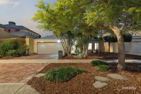 Property photo of 34 Gillon Street Karawara WA 6152