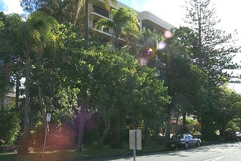Property photo of 2/22 Armrick Avenue Broadbeach QLD 4218