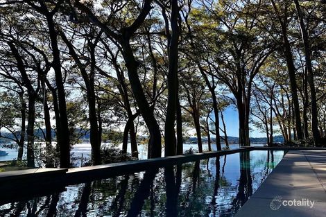 Property photo of 4 Como Parade Pretty Beach NSW 2257