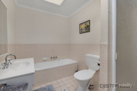 Property photo of 16/1 Cromer Court Banora Point NSW 2486