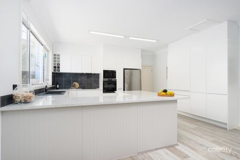 36 Lake Park Rd, North Narrabeen, NSW 2101