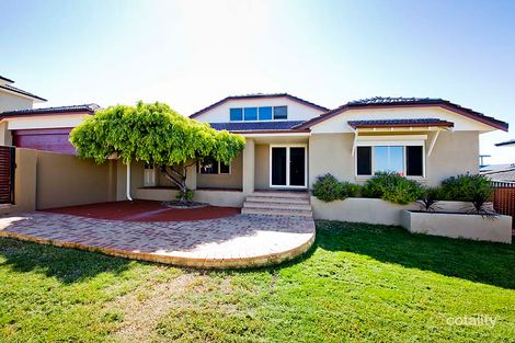 Property photo of 8 Yardarm Court Ocean Reef WA 6027