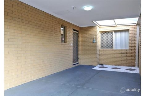 Property photo of 5/11 Boyd Crescent Hamilton Hill WA 6163