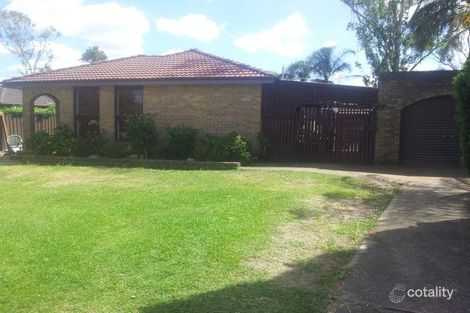 13 Charlton Pl, St Clair, NSW 2759