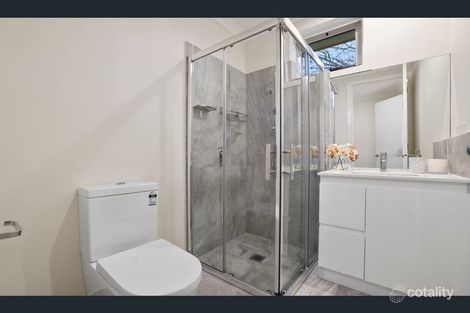 Property photo of 1/27 Crocus Crescent Glen Waverley VIC 3150