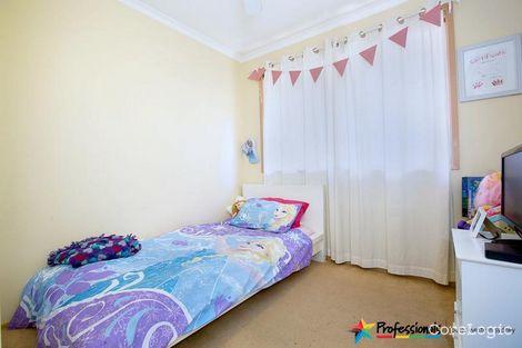 Property photo of 158 Explorers Way St Clair NSW 2759