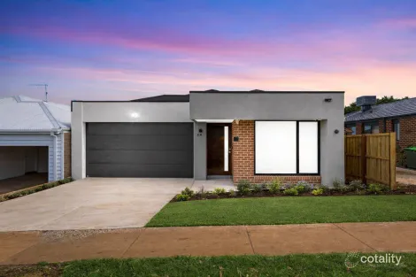 Property photo of 6A Longwarry Road Drouin VIC 3818