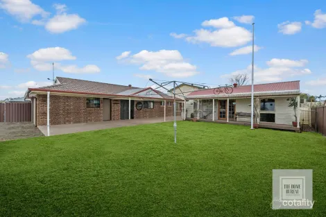 Property photo of 92 Willmington Road Luddenham NSW 2745