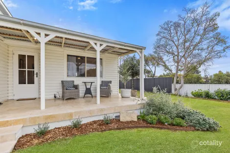 Property photo of 74 Perry Street Mudgee NSW 2850
