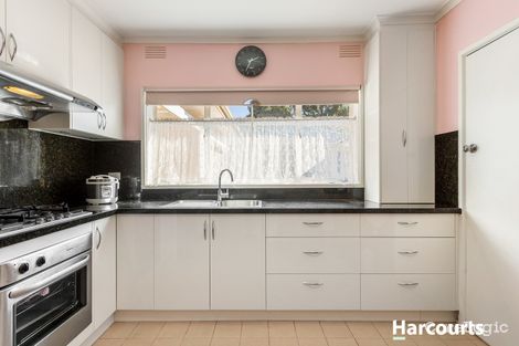 Property photo of 1/13 Arianne Road Glen Waverley VIC 3150