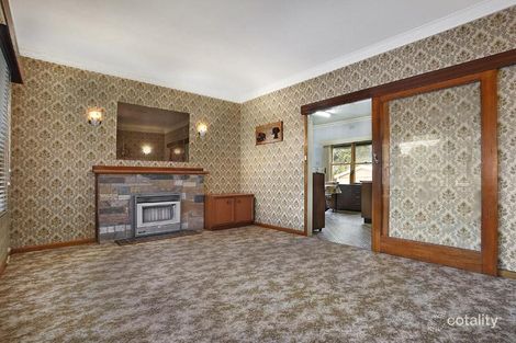 Property photo of 28 Heathfield Rise Box Hill North VIC 3129