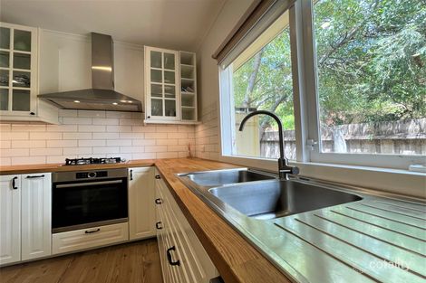 1/27 Yallambie Rd, Macleod, VIC 3085