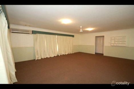 Property photo of 3 The Esplanade Barney Point QLD 4680