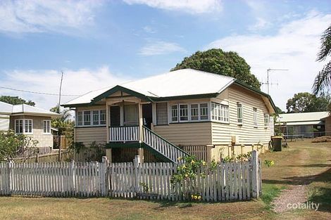 67 Shell St, Urangan, QLD 4655