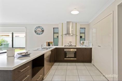 Property photo of 44 The Boulevard White Hills VIC 3550